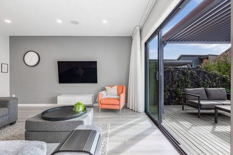 Photo of property in 3 Hea Road, Hobsonville, Auckland, 0616