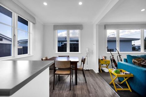 Photo of property in 131 Waihi Road, Hawera, 4610