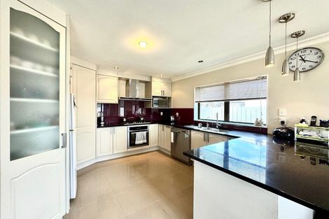 Photo of property in 77 Carruth Road, Papatoetoe, Auckland, 2025