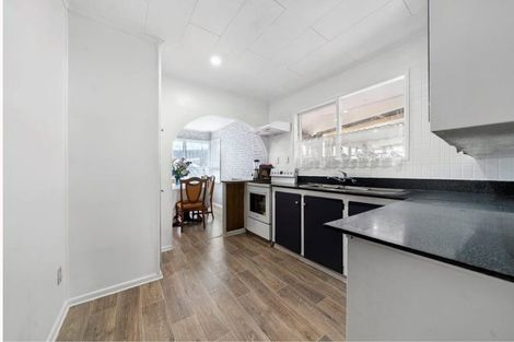 Photo of property in 31 Mervan Street, Mangere East, Auckland, 2024