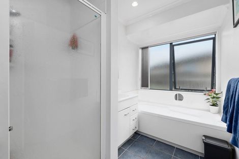Photo of property in 10 Mansfield Road, Owhata, Rotorua, 3010