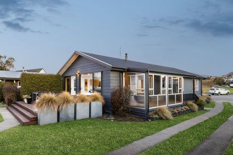 Photo of property in 140 Aubrey Road, Wanaka, 9305