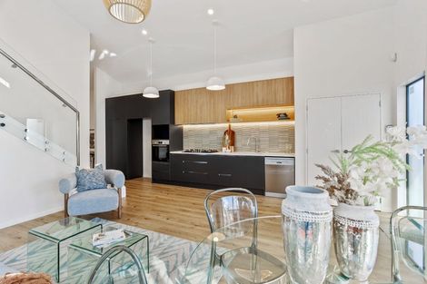 Photo of property in 58 Horokaka Street, Massey, Auckland, 0614