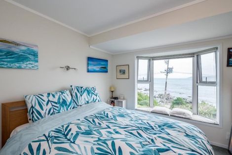 Photo of property in 79 Moana Road, Plimmerton, Porirua, 5026