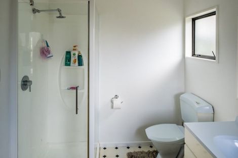 Photo of property in 5 Kedge Lane, Whitby, Porirua, 5024