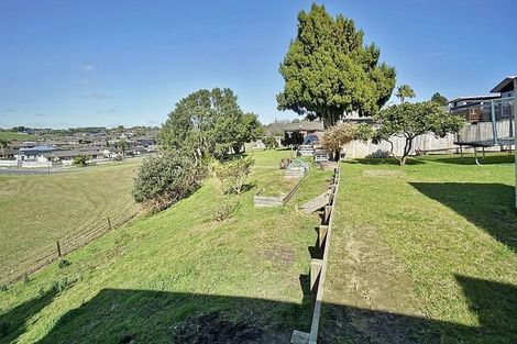 Photo of property in 40 Oxford Street, Te Puke, 3119