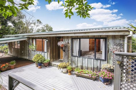 Photo of property in 55 Don Buck Road, Massey, Auckland, 0614