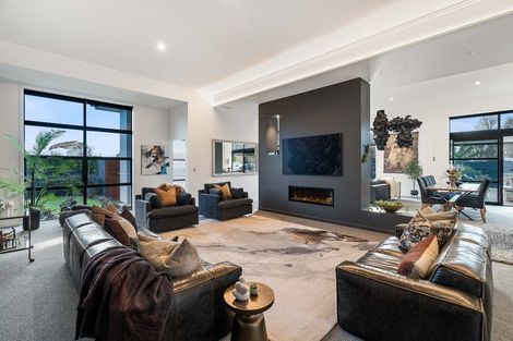 Photo of property in 1 Ashford Avenue, Prebbleton, 7604