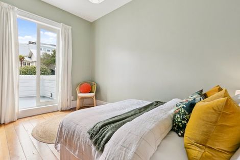 Photo of property in 7 Armour Avenue, Mount Victoria, Wellington, 6011