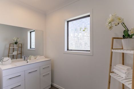 Photo of property in 19 Porritt Place, Waipukurau, 4200