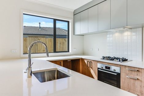 Photo of property in 27u1 Norman Street, Nawton, Hamilton, 3200