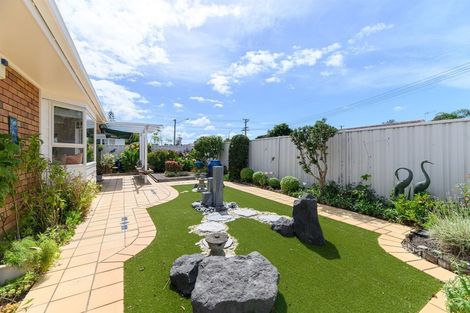 Photo of property in 1/89 Nile Road, Milford, Auckland, 0620