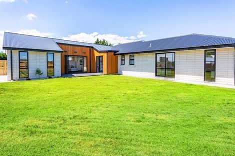 Photo of property in 2 Reuben Avenue, Rolleston, 7615