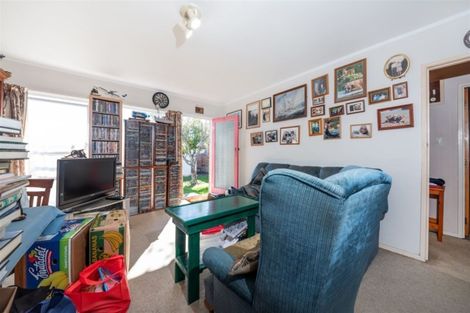 Photo of property in 4/79 Glendale Road, Glen Eden, Auckland, 0602