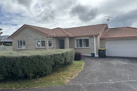Photo of property in 8a Oakwood Place, Pukekohe, 2120