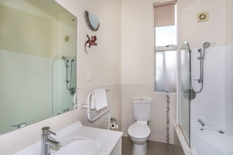 Photo of property in 7 Merlot Lane, Pukekohe, 2120