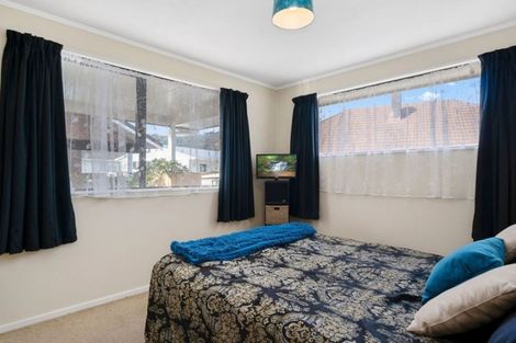 Photo of property in 3/8 Hewer Crescent, Naenae, Lower Hutt, 5011