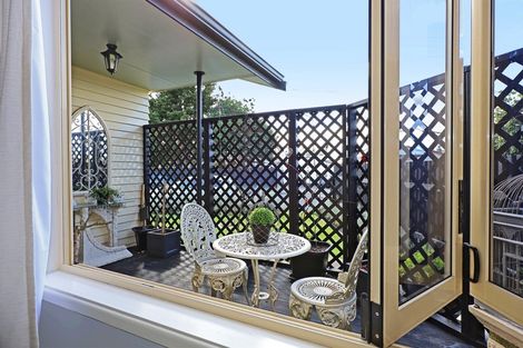 Photo of property in 75 Church Road, Taradale, Napier, 4112