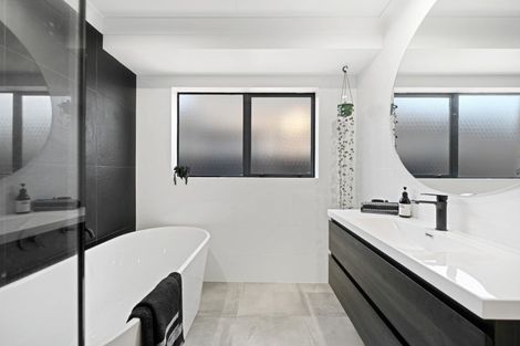 Photo of property in 5 Friesian Place, Grandview Heights, Hamilton, 3200
