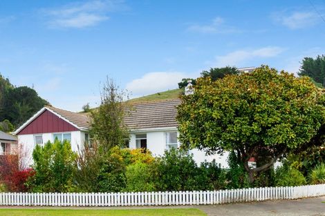 Photo of property in 18 Mclean Street, Oamaru North, Oamaru, 9400