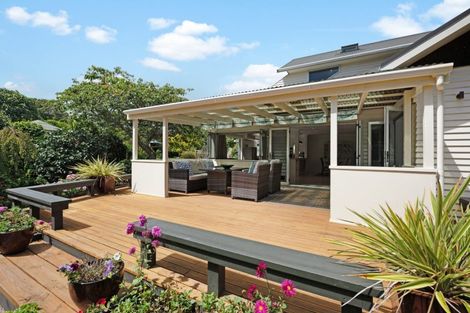 Photo of property in 120 Te Waka Road, Te Horo, Otaki, 5581