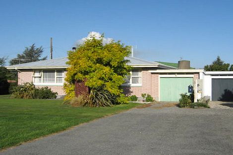 Photo of property in 2 Le Fleming Street, Darfield, 7510