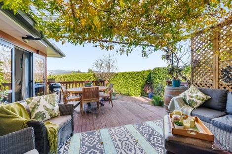 Photo of property in 53 Riverstone Drive, Riverstone Terraces, Upper Hutt, 5018