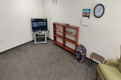 Photo of property in 2/701 Roberts Street, Hastings, 4122