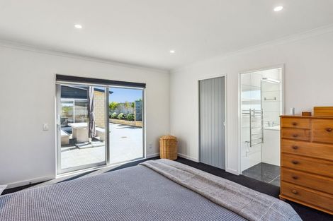 Photo of property in 15 Taranui Way, Paraparaumu Beach, Paraparaumu, 5032