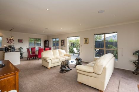 Photo of property in 25 Pewter Place, Northwood, Christchurch, 8051