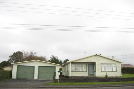 Photo of property in 5b Old South Road, Okato, 4335