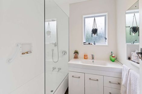 Photo of property in 42 Treadwell Street, Springvale, Whanganui, 4501