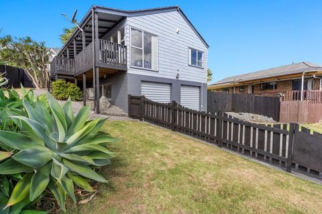 Photo of property in 152 Everglade Drive, Totara Heights, Auckland, 2105