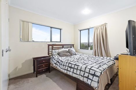 Photo of property in 88 Naylors Drive, Mangere, Auckland, 2022