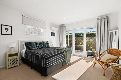 Photo of property in 9 Amner Place, Bluff Hill, Napier, 4110