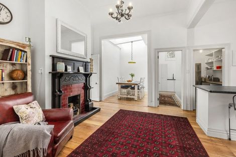 Photo of property in 66 Eden Street, Island Bay, Wellington, 6023