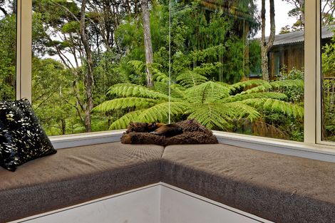 Photo of property in 53a Onedin Place, Titirangi, Auckland, 0604