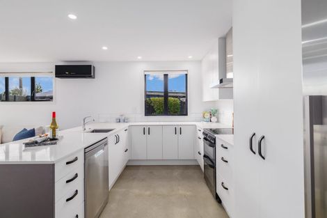 Photo of property in 54 Dover Street, St Albans, Christchurch, 8014