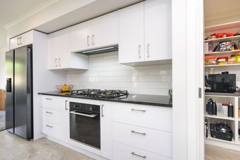 Photo of property in 94 James Line, Kelvin Grove, Palmerston North, 4414