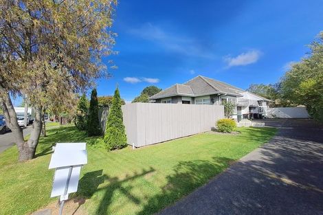 Photo of property in 1/12 Lothian Street, Ilam, Christchurch, 8041