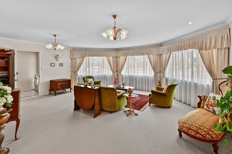 Photo of property in 15 Trossach Place, Wattle Downs, Auckland, 2103