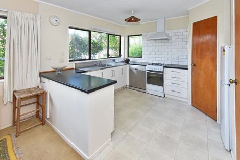 Photo of property in 1/32 Queen Street, Papakura, 2110