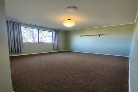 Photo of property in 87 Solar Road, Glen Eden, Auckland, 0602