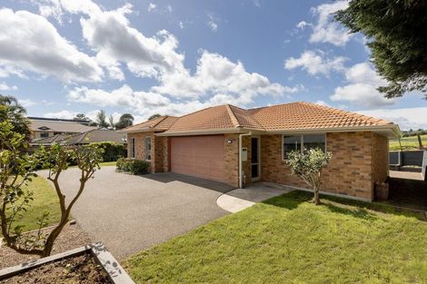 Photo of property in 22 Parnwell Place, Ohauiti, Tauranga, 3112