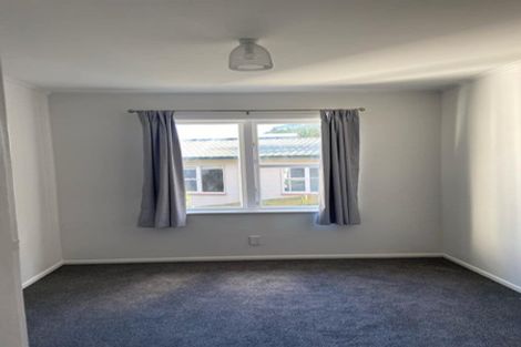 Photo of property in 105 Churchill Drive, Crofton Downs, Wellington, 6035
