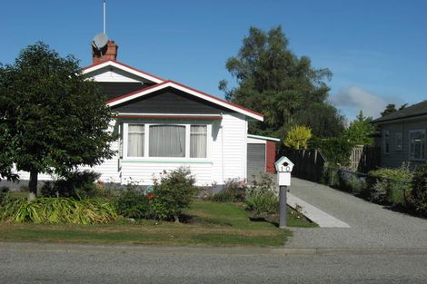 Photo of property in 10 Campbell Street, Maori Hill, Timaru, 7910