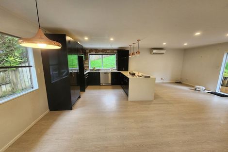 Photo of property in 4/17 Waipa Street, Birkenhead, Auckland, 0626