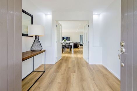 Photo of property in 4 Goldie Place, Rolleston, 7614