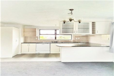 Photo of property in 19 Glen Norman Avenue, Henderson, Auckland, 0610