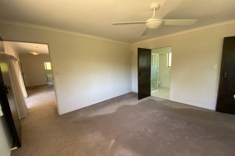 Photo of property in 12 Sinton Road, Hobsonville, Auckland, 0618